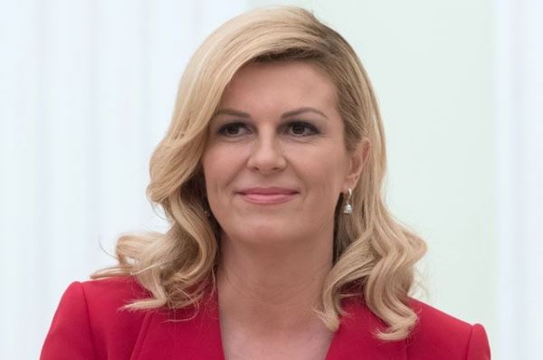На президентских выборах в Хорватии лидирует оппозиционный кандидат