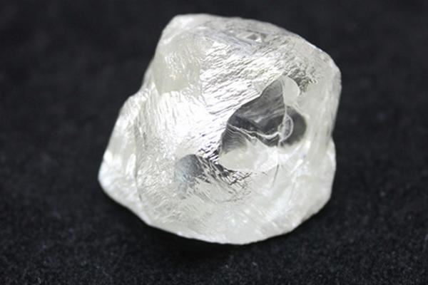 В России нашли гигантский алмаз