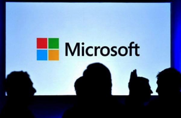 <br />
Microsoft запретила ставить Windows 10 на старые компьютеры<br />
